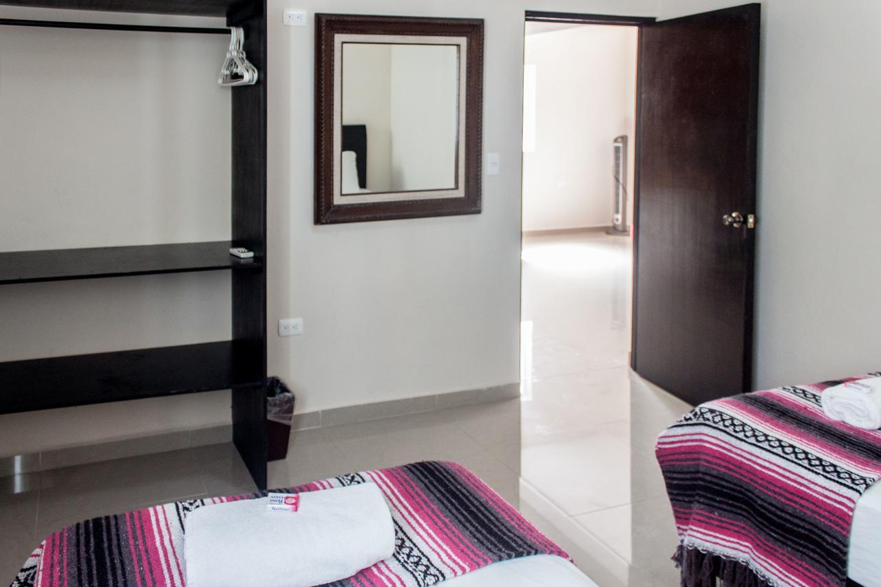 Whyz 4 You Private Rooms Puerto Morelos Eksteriør billede