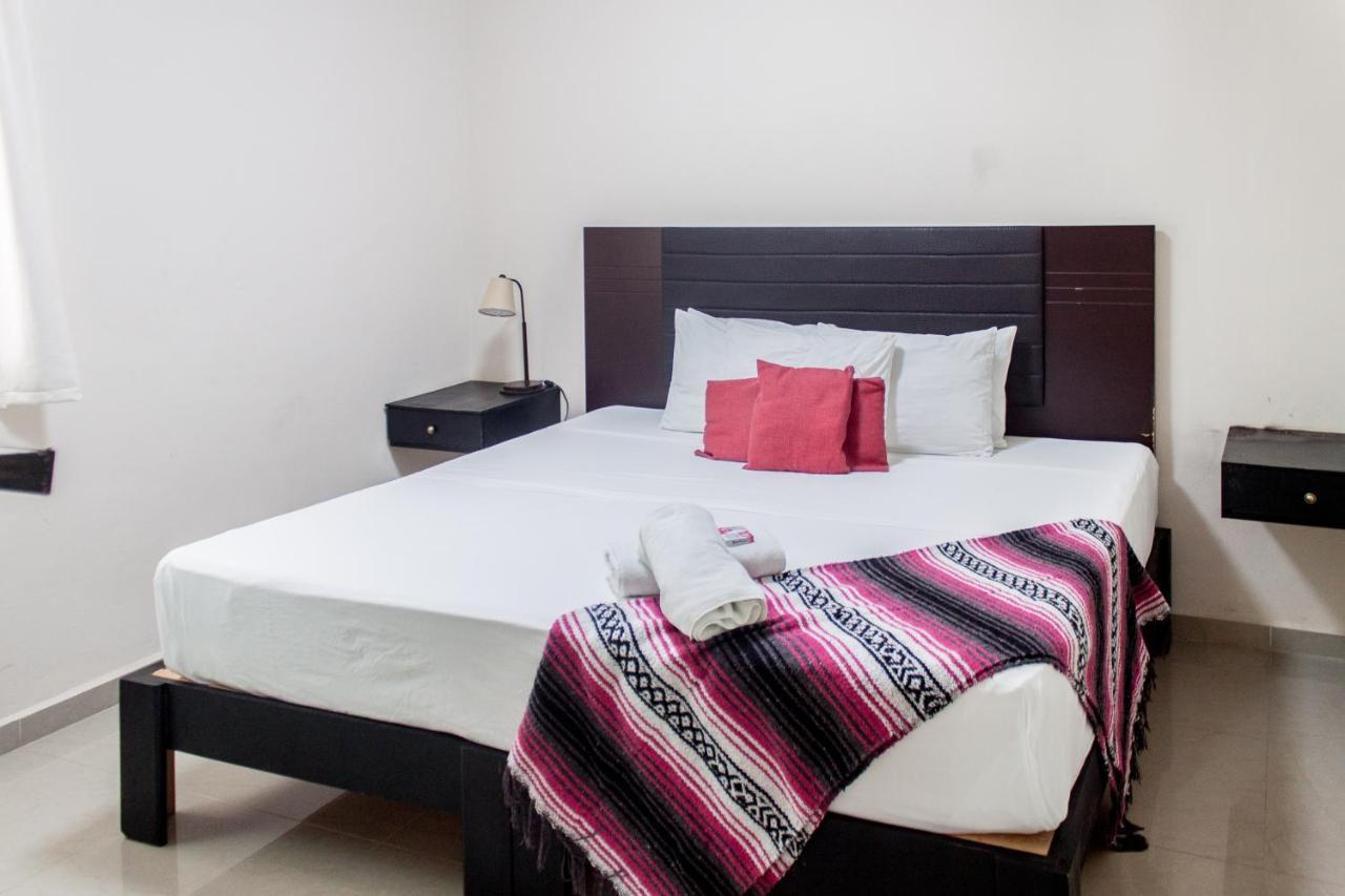 Whyz 4 You Private Rooms Puerto Morelos Eksteriør billede