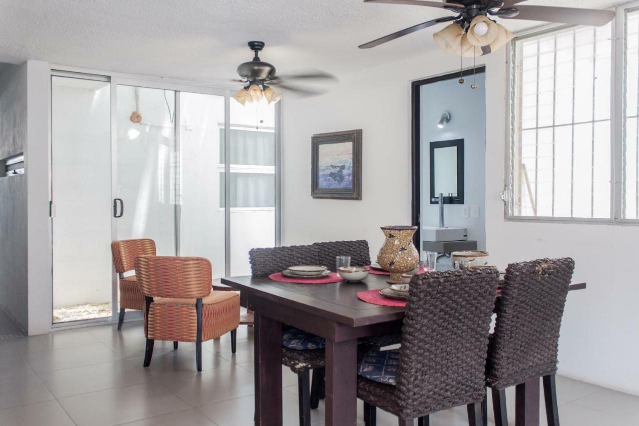 Whyz 4 You Private Rooms Puerto Morelos Eksteriør billede
